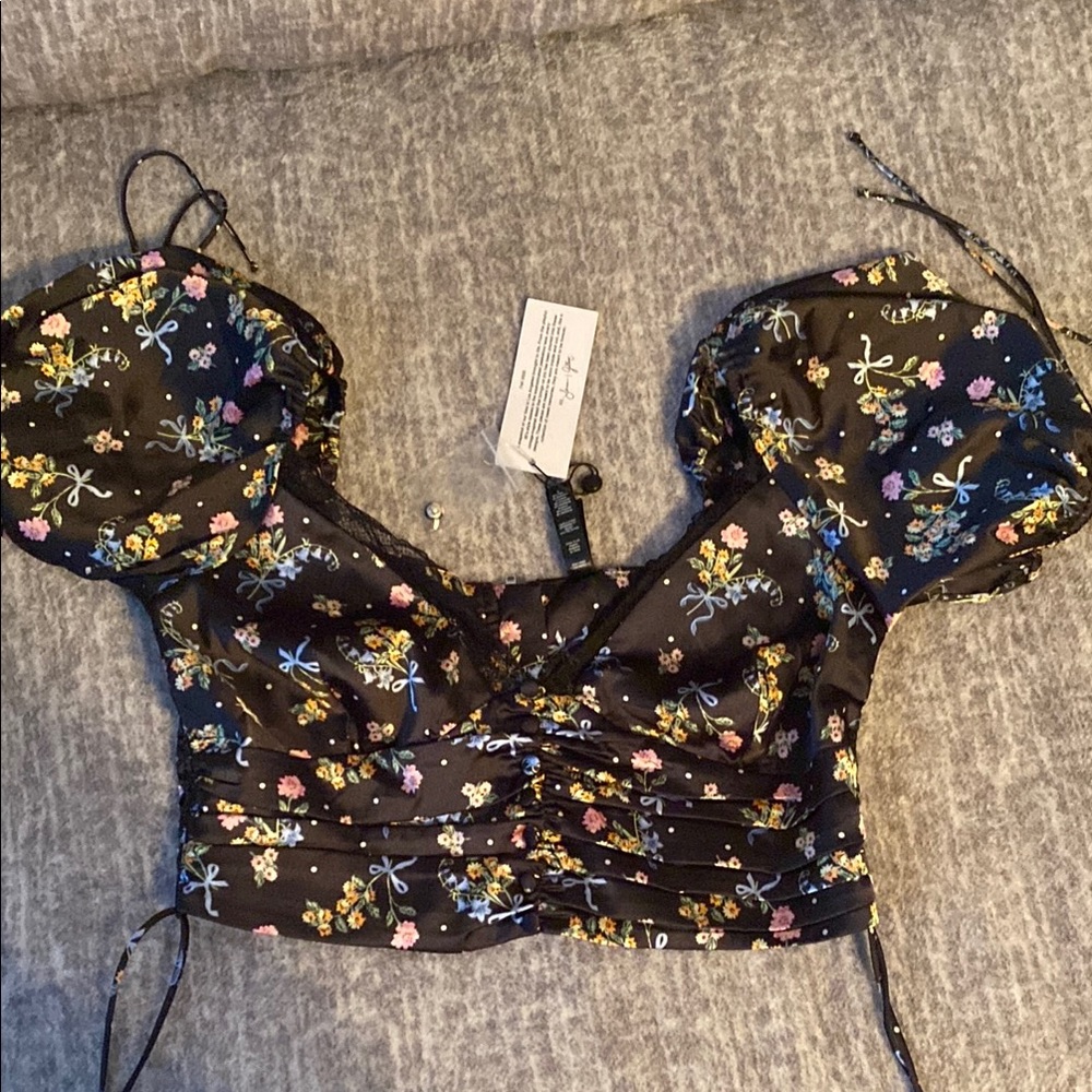 Floral Puff Sleeve Crop Top
